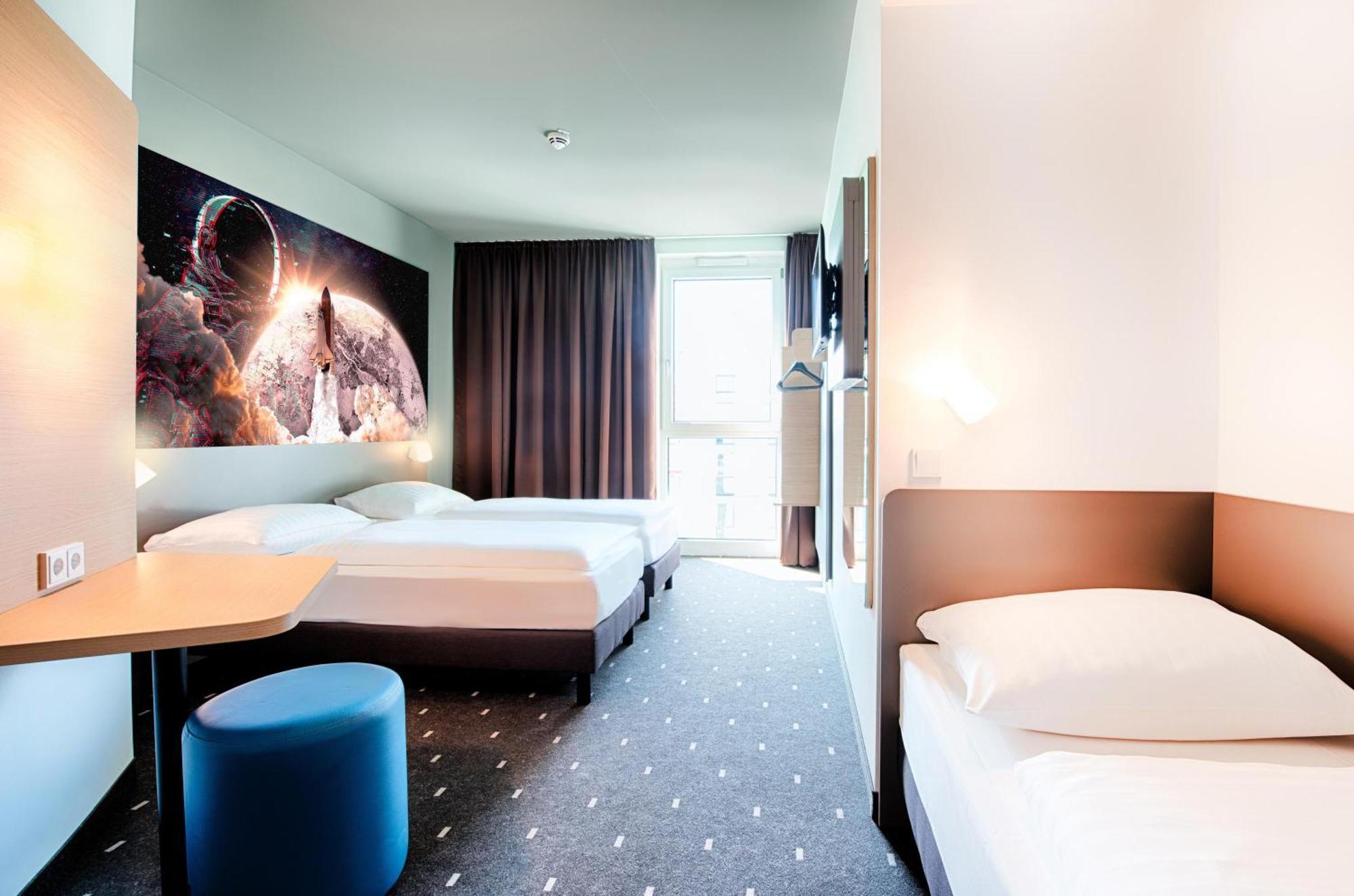 Hotel Ibis Styles Altstadt 2*
